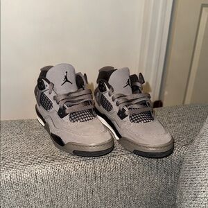 Jordan 4 Cave Stone